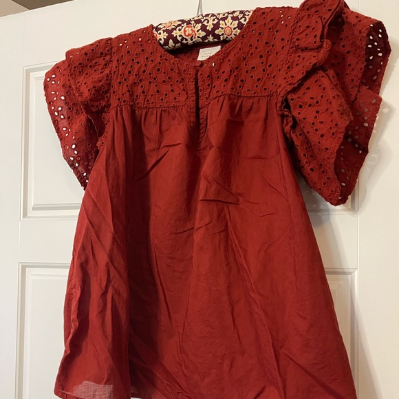 A New Day Rust/Red Flutter Sleeve Keyhole Front - Small - Picture 4 of 6